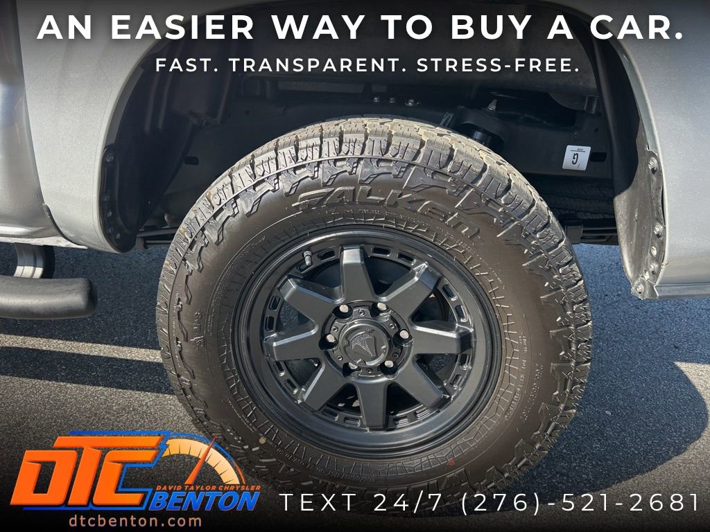 Used 2023 Toyota Tacoma SR AWD/4WD image 36
