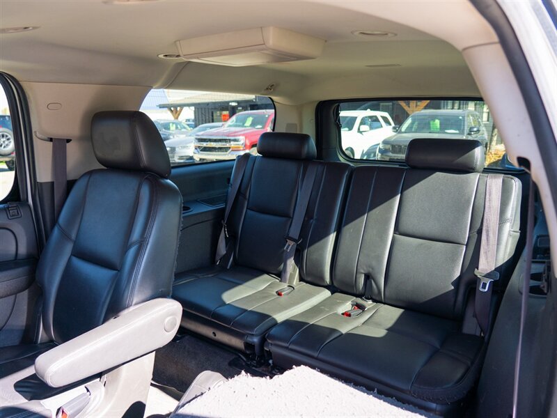Used 2013 Chevrolet Suburban LTZ AWD/4WD image 24