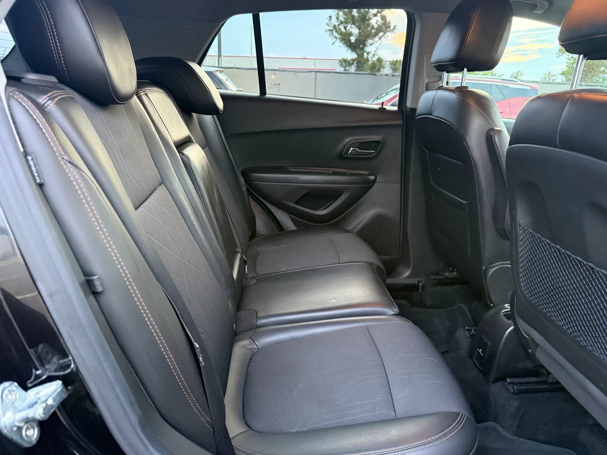 Used 2021 Chevrolet Trax LT FWD image 20