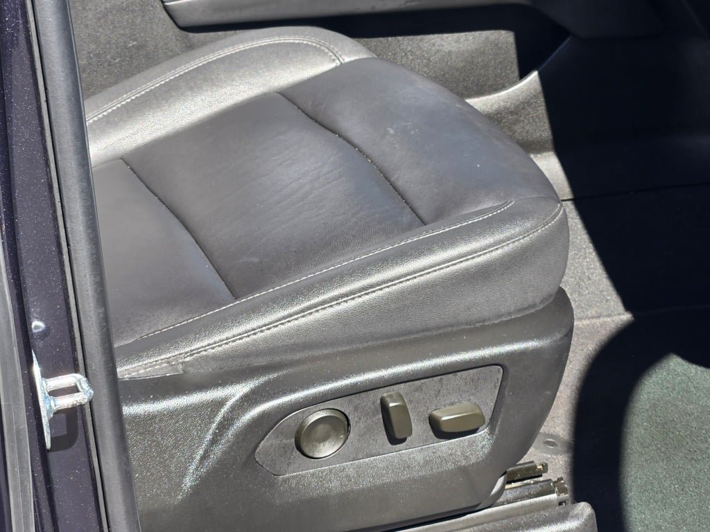 Certified 2025 Chevrolet Tahoe LT AWD/4WD image 8