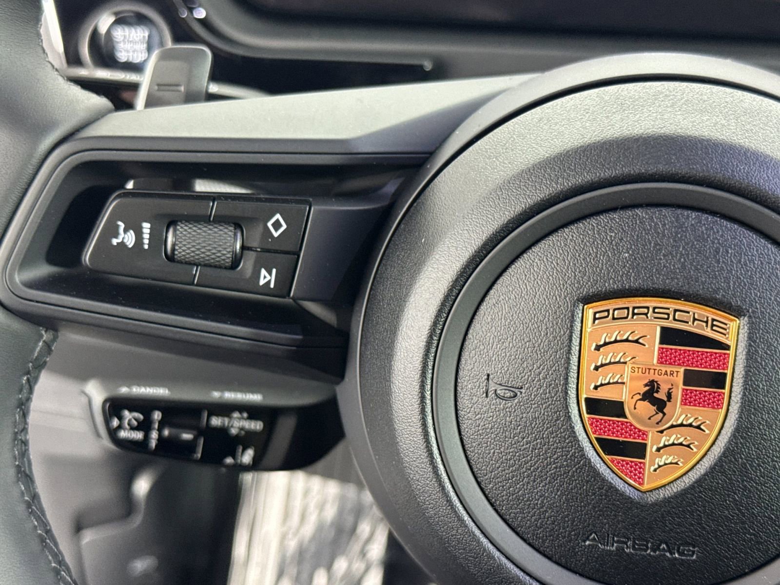New 2026 Porsche Cayenne image 29