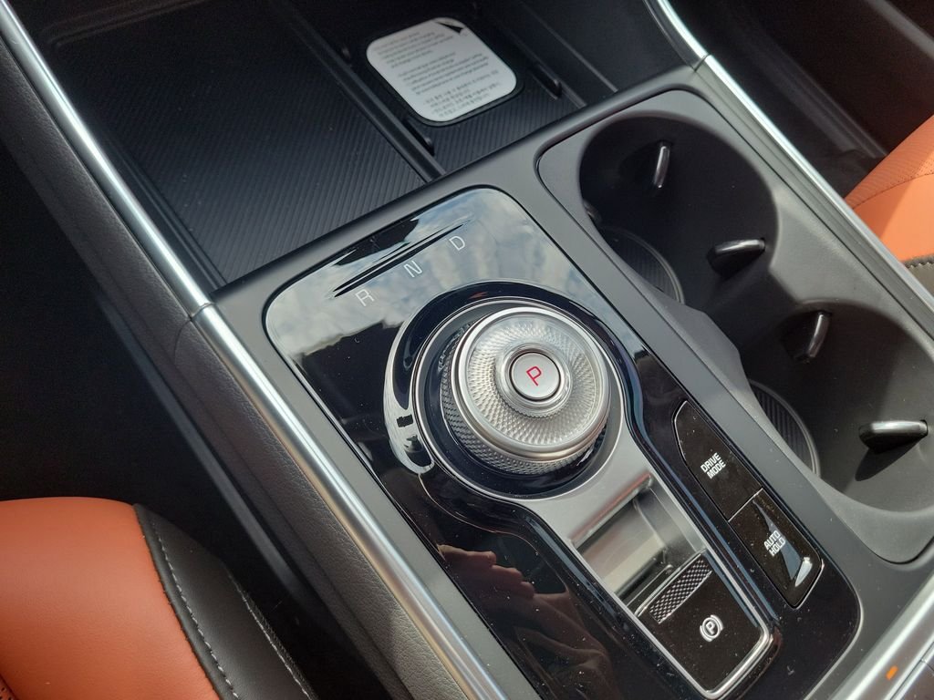 New 2026 Kia Carnival SX FWD image 36