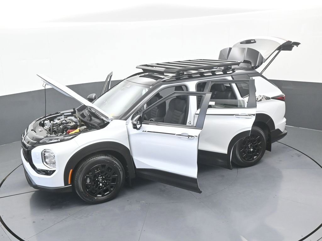 New 2026 Mitsubishi Outlander Trail Edition image 67