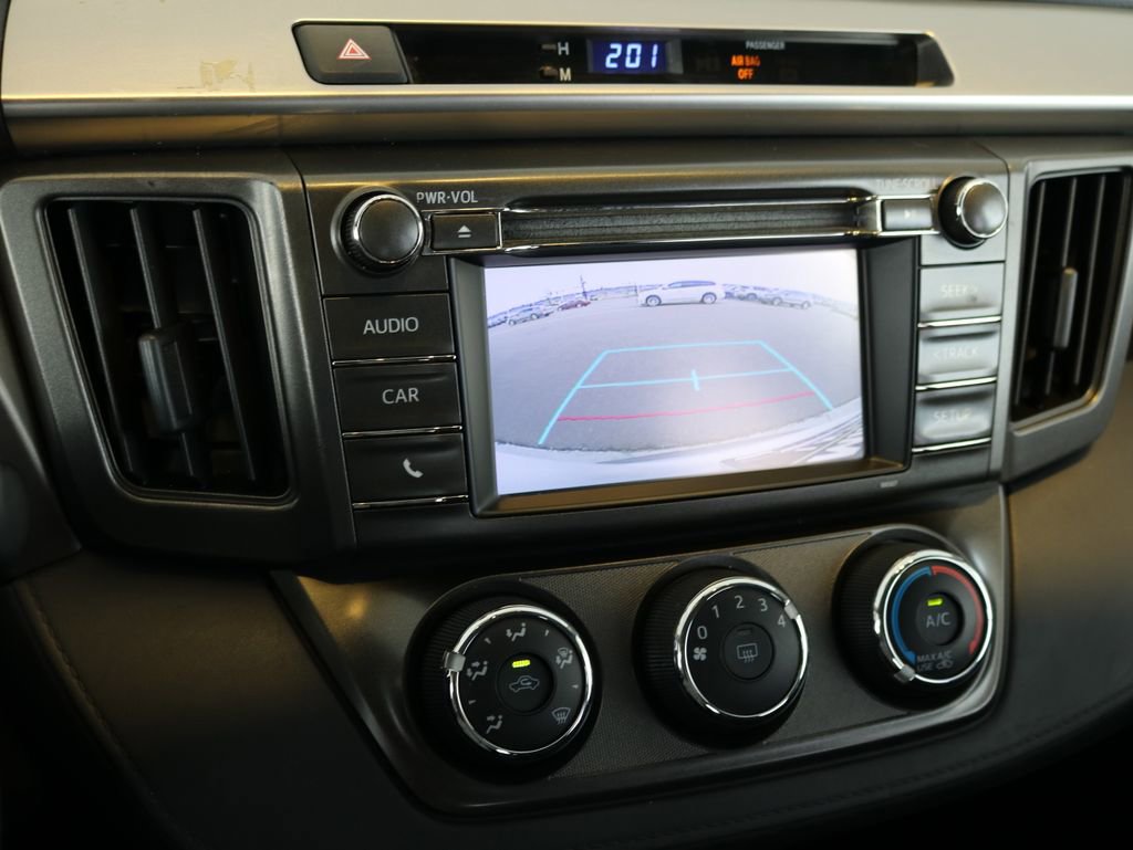 Used 2015 Toyota RAV4 LE AWD/4WD image 45