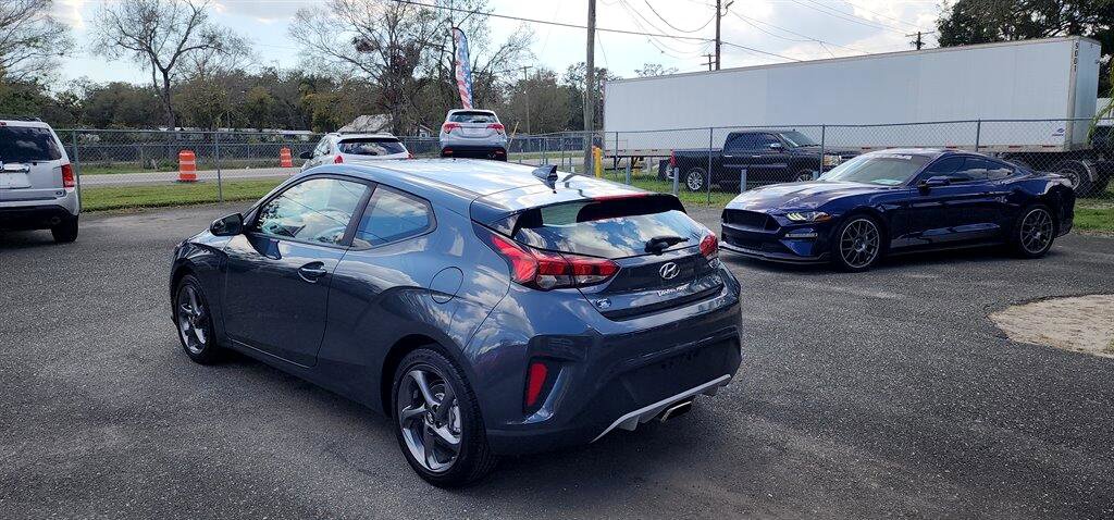 Used 2019 Hyundai Veloster 2.0 image 14