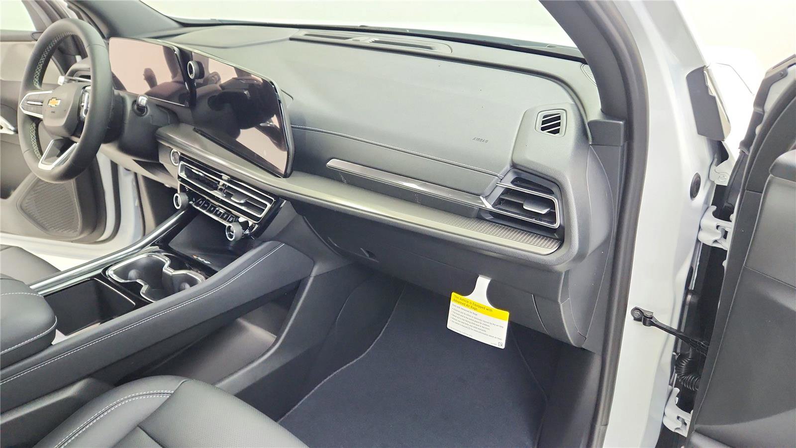 New 2026 Chevrolet Traverse LT image 30