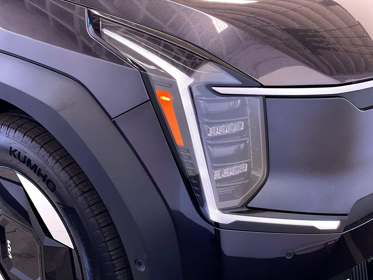 New 2026 Kia EV9 Wind AWD/4WD image 11