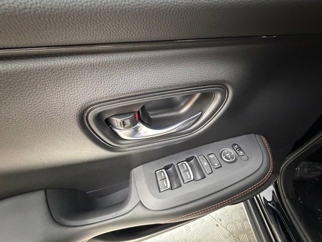 Used 2023 Honda HR-V Sport image 25