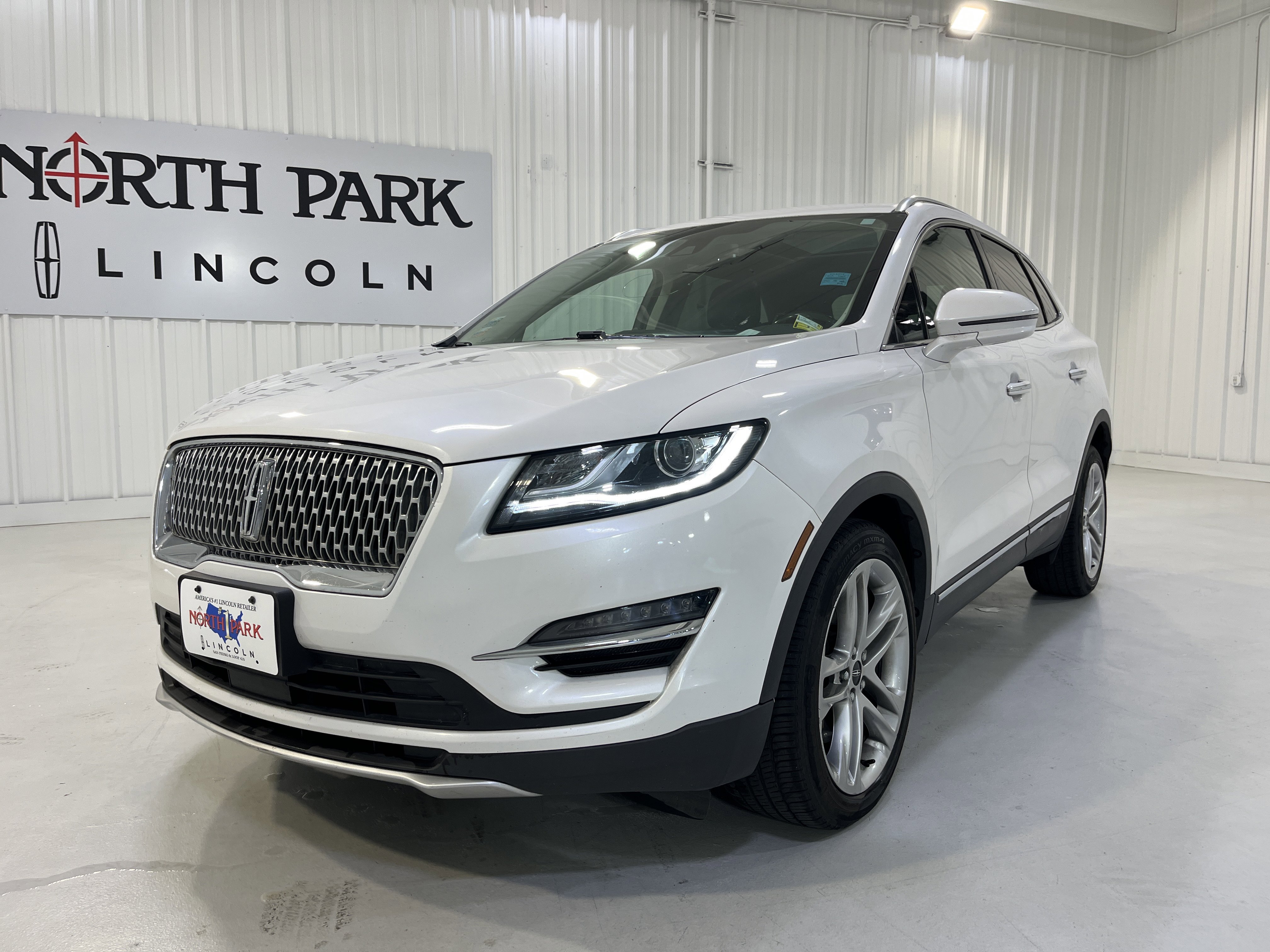 Used 2019 Lincoln MKC Reserve w/ MKC Climate Package image 19