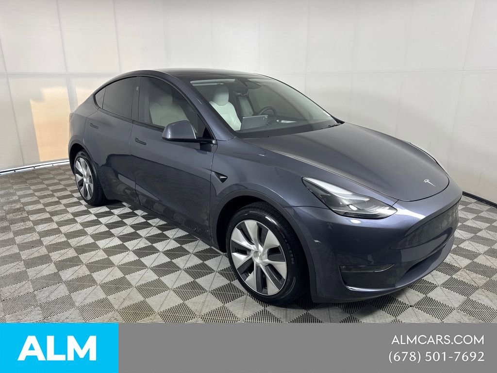 Used 2024 Tesla Model Y Long Range image 4