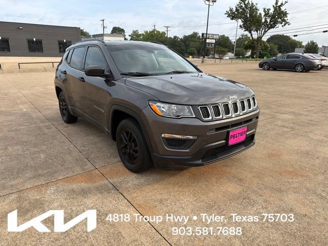 Used 2018 Jeep Compass Sport w/ Tech Group FWD image 1
