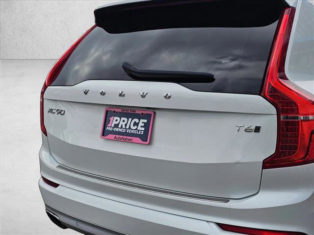 Used 2020 Volvo XC90 T6 Momentum w/ Protection Package Premier image 12