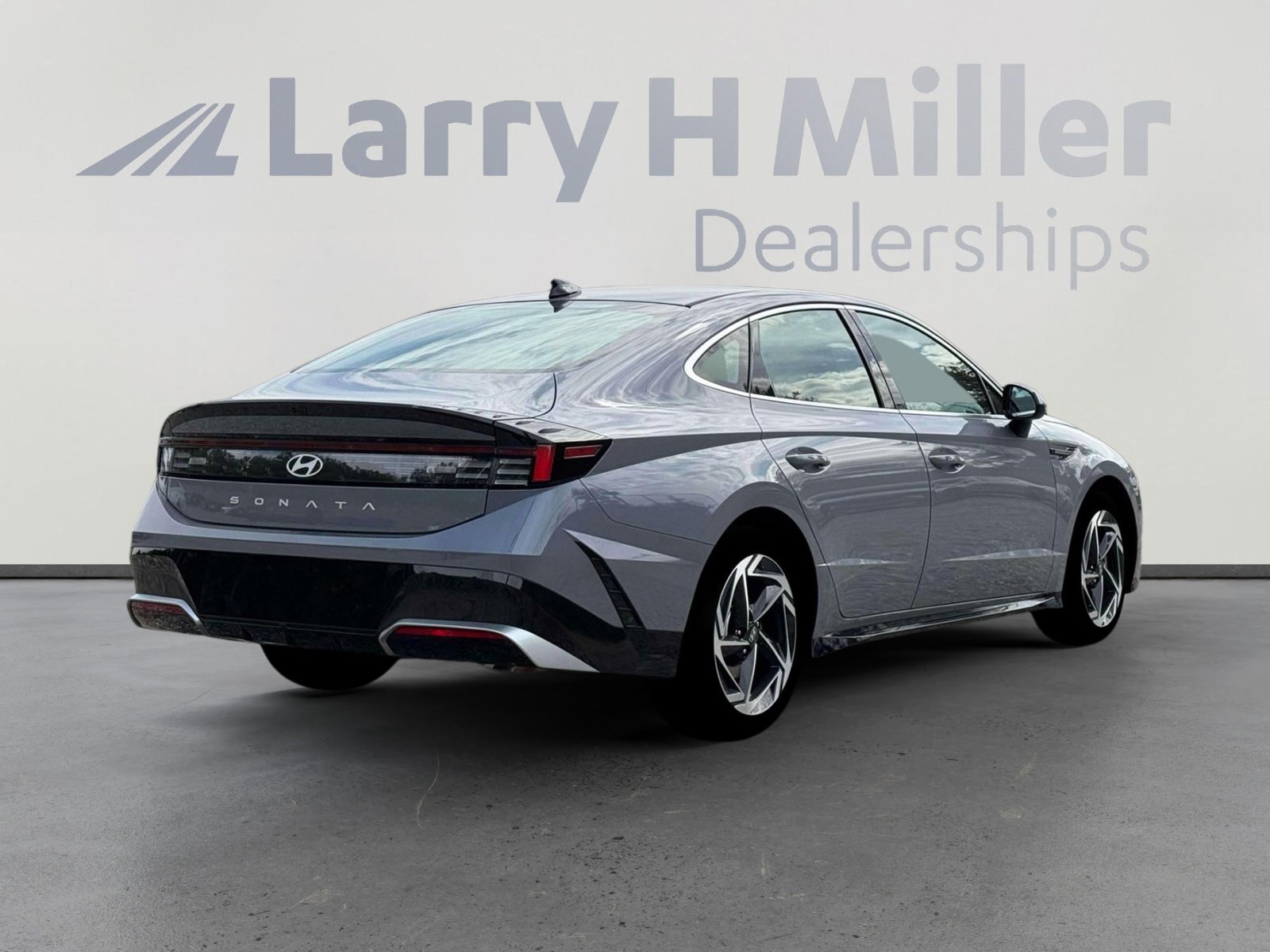 New 2026 Hyundai Sonata SEL FWD image 7