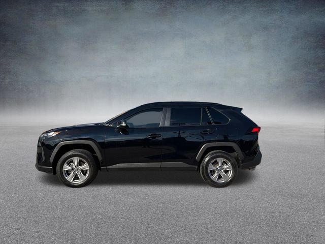 Used 2022 Toyota RAV4 XLE w/ Convenience Package image 12