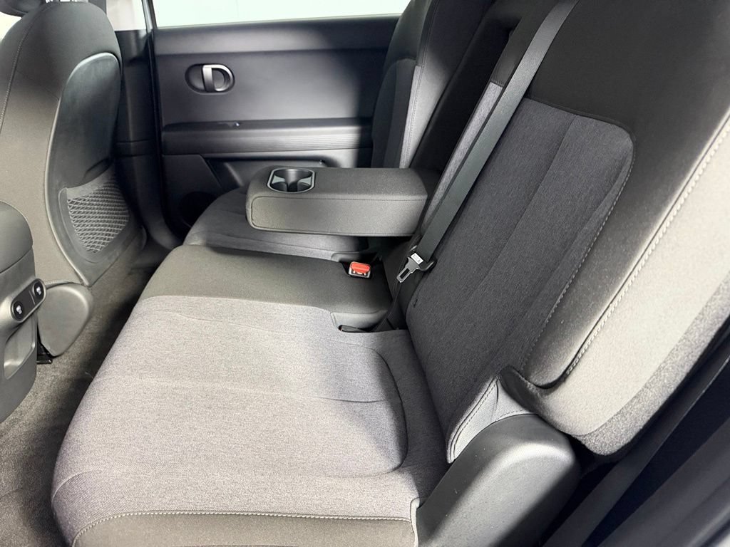 Used 2025 Hyundai Ioniq 5 SE RWD image 19