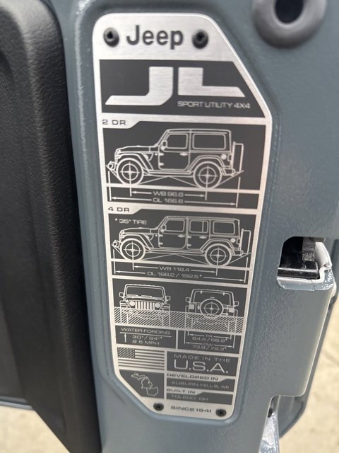 New 2025 Jeep Wrangler Unlimited Rubicon image 23