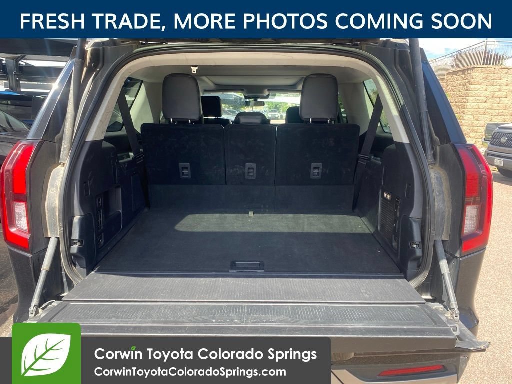 Used 2025 Ford Expedition Max Platinum AWD/4WD image 12