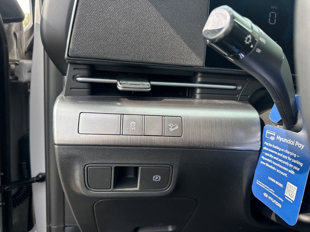 New 2026 Hyundai Kona SEL Sport AWD/4WD image 17