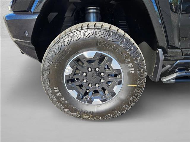 New 2025 GMC Hummer EV 3X w/ Extreme Off-Road Package image 10