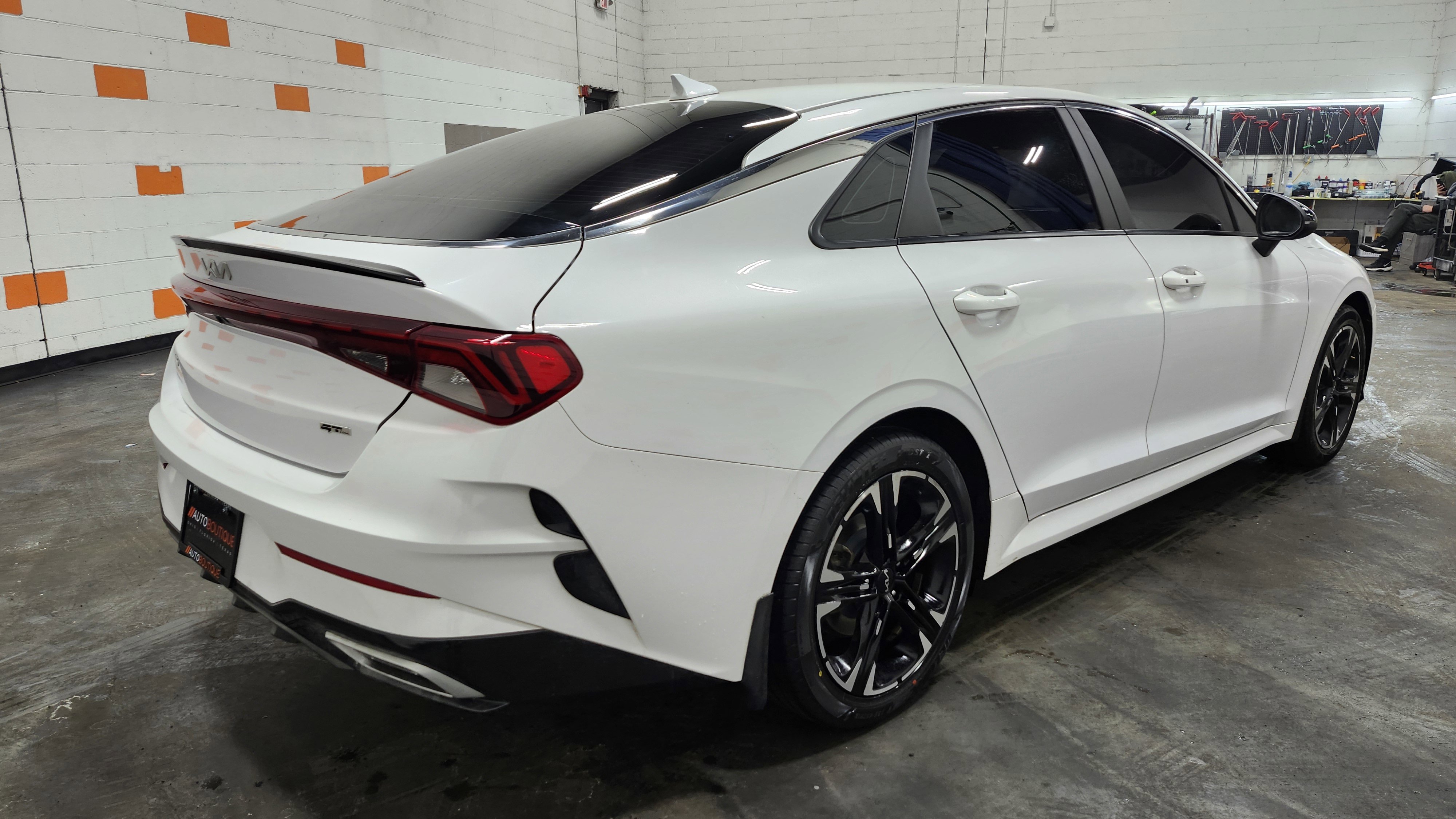 Used 2023 Kia K5 GT-Line image 16