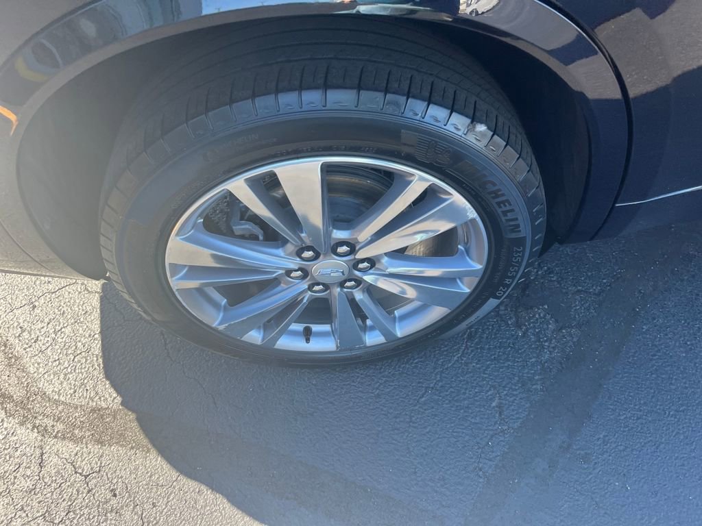 Used 2024 Cadillac XT6 Premium Luxury image 33