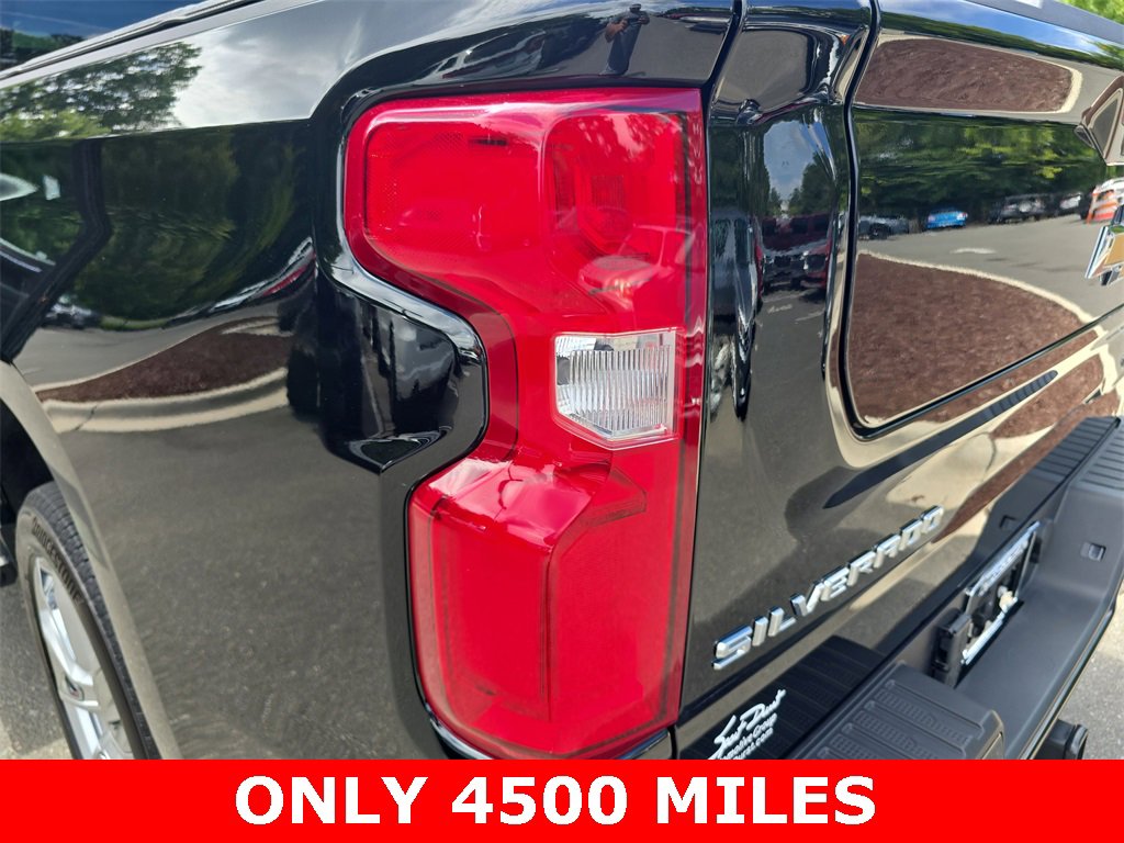 Used 2024 Chevrolet Silverado 1500 High Country w/ High Country Premium Package image 34