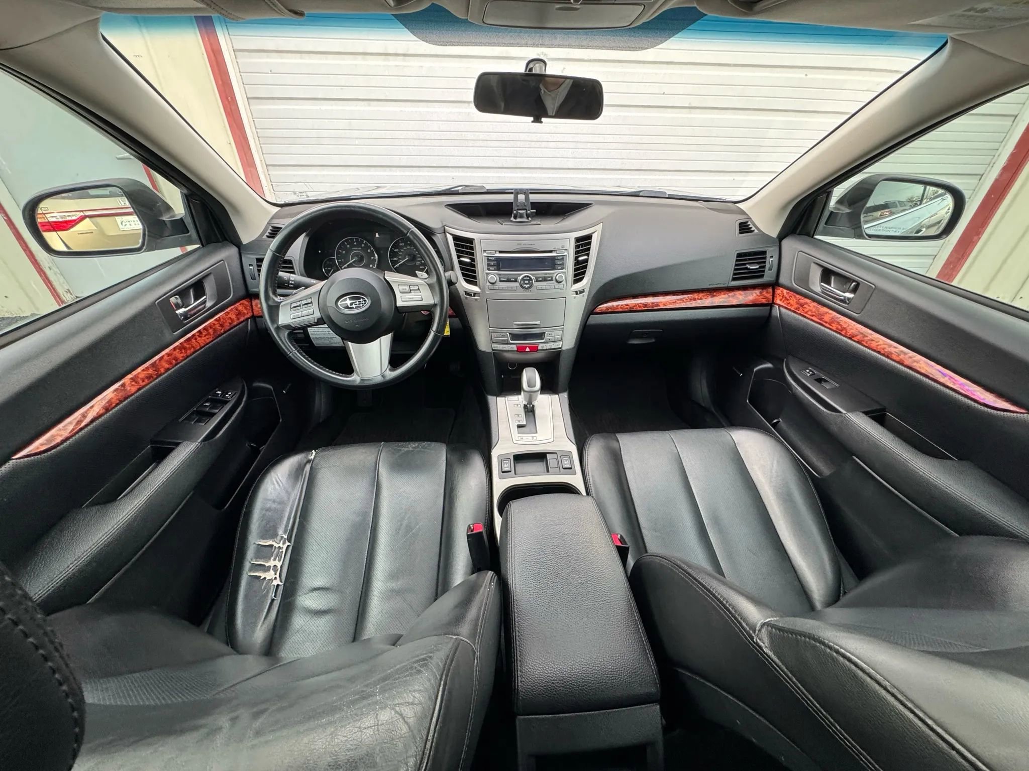 Used 2011 Subaru Legacy 2.5i Limited image 23