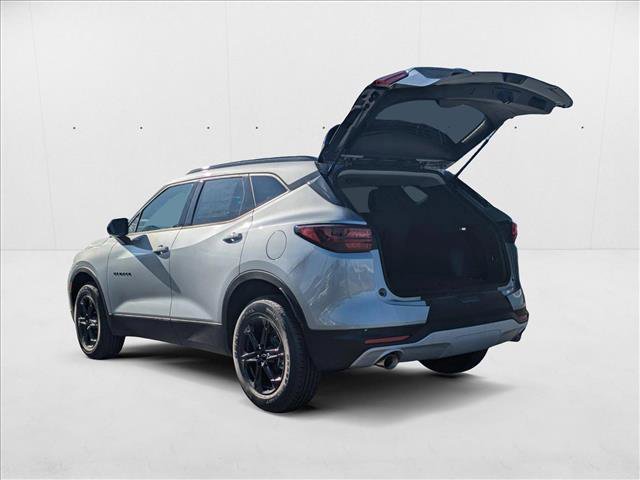 New 2025 Chevrolet Blazer LT w/ Midnight/Sport Edition image 9