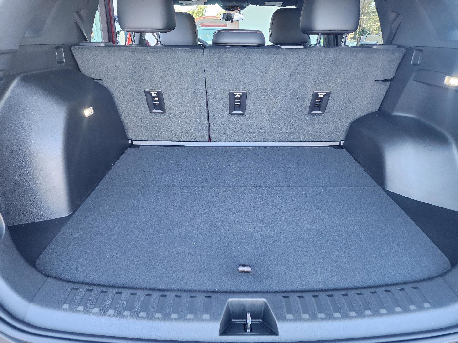 New 2026 Chevrolet Traverse High Country image 8