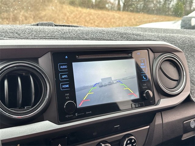 Used 2016 Toyota Tacoma TRD Off-Road image 18