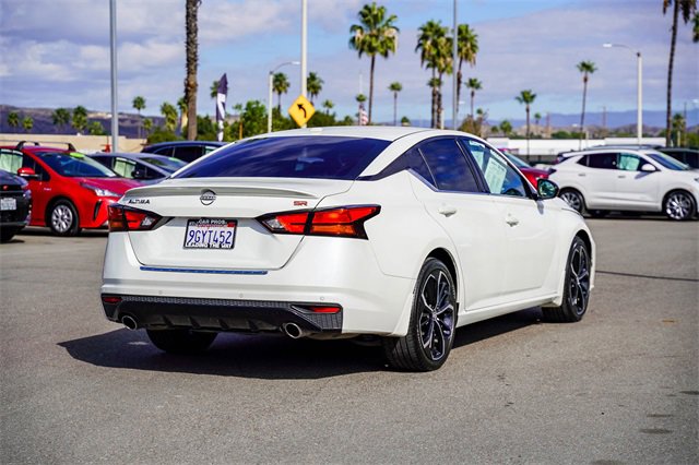 Used 2023 Nissan Altima 2.5 SR w/ SR Premium Package image 7