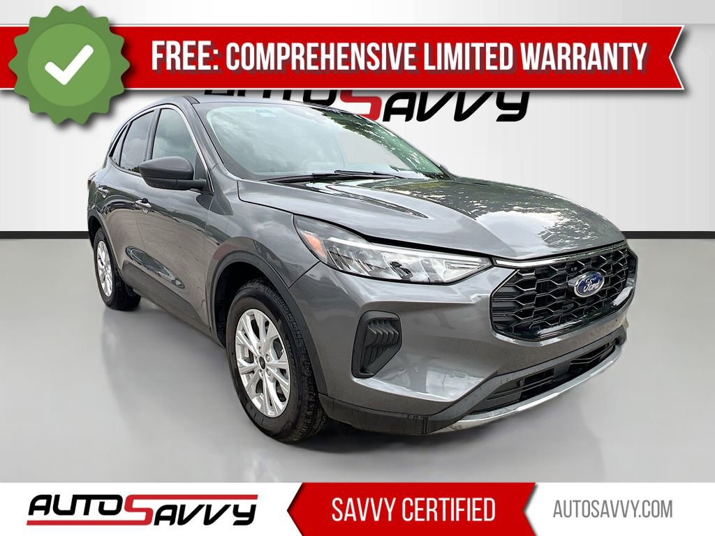 Used 2024 Ford Escape Active w/ Cold Weather Package FWD image 1