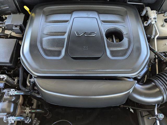 Used 2021 Jeep Grand Cherokee Laredo image 23