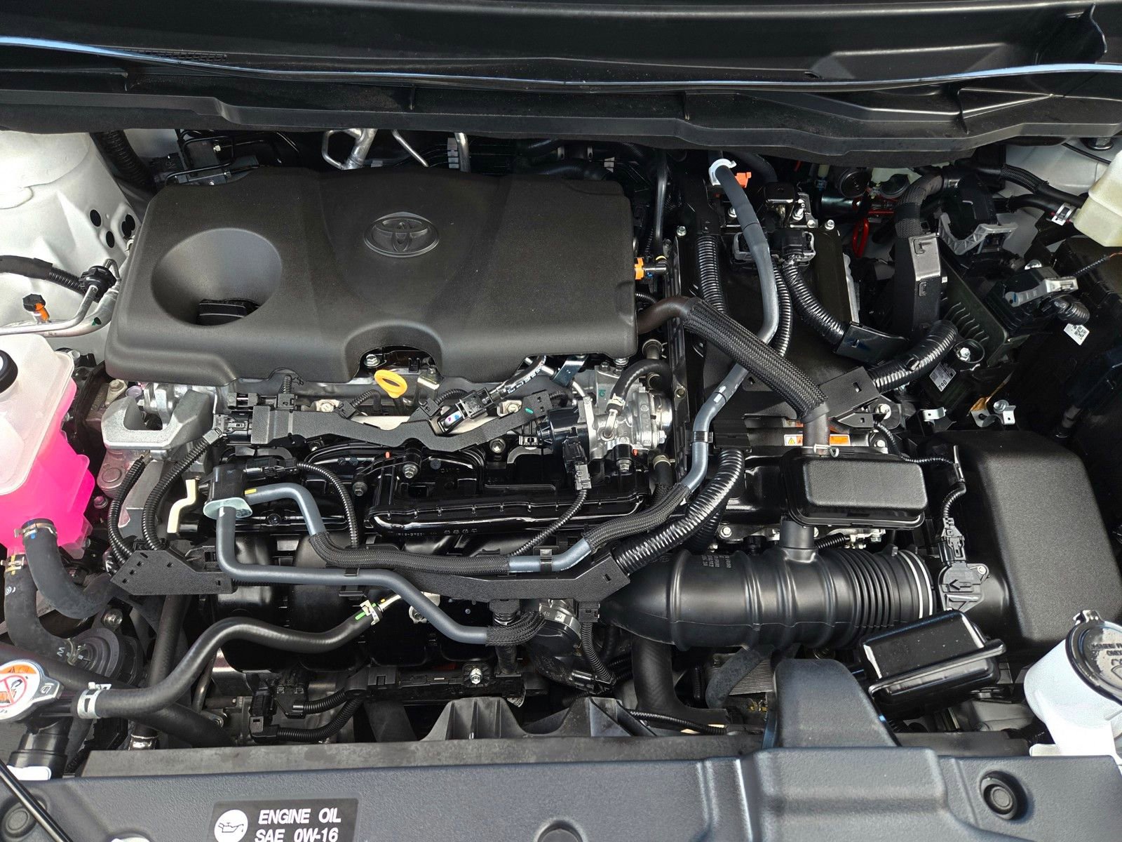 Used 2025 Toyota Sienna XLE w/ XLE Plus Package FWD image 26