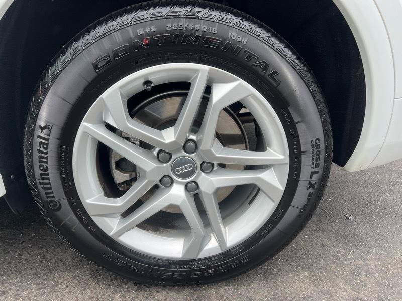 Used 2018 Audi Q5 2.0T Premium AWD/4WD image 31