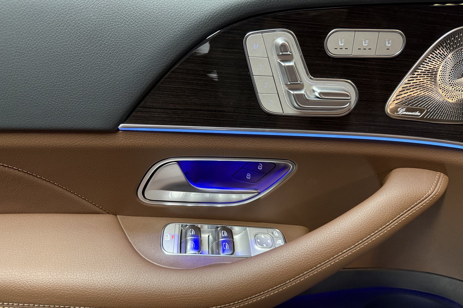 New 2026 Mercedes-Benz GLS 450 4MATIC image 10