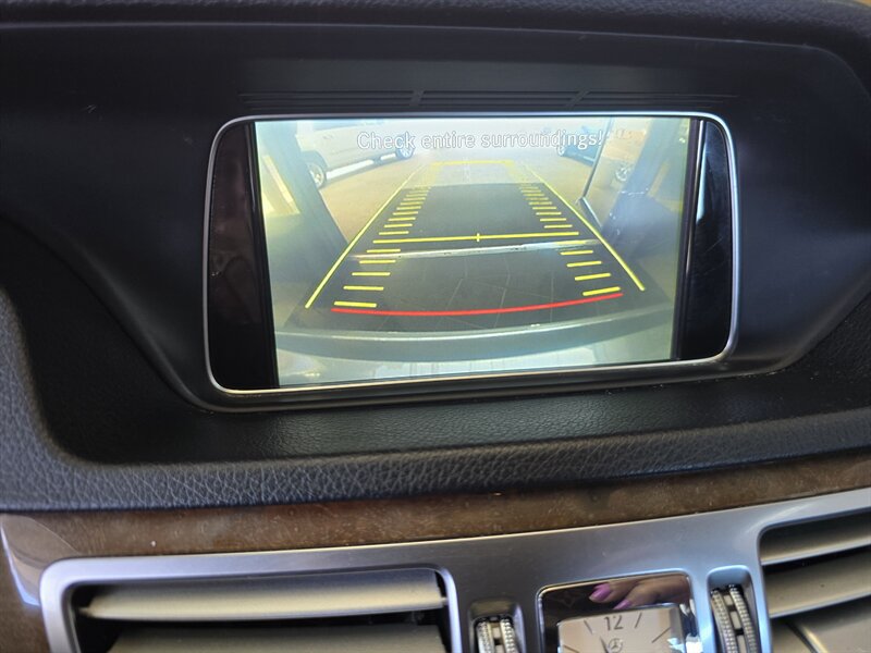 Used 2014 Mercedes-Benz E 350 4MATIC Sedan image 34