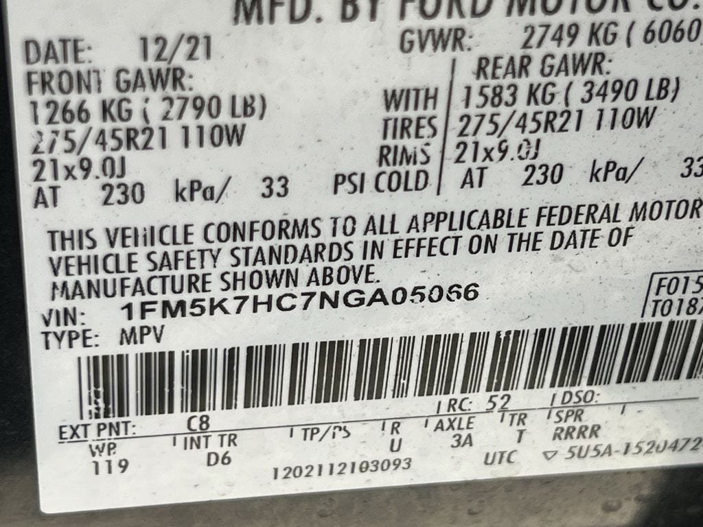 Used 2022 Ford Explorer Platinum w/ Equipment Group 601A RWD image 16