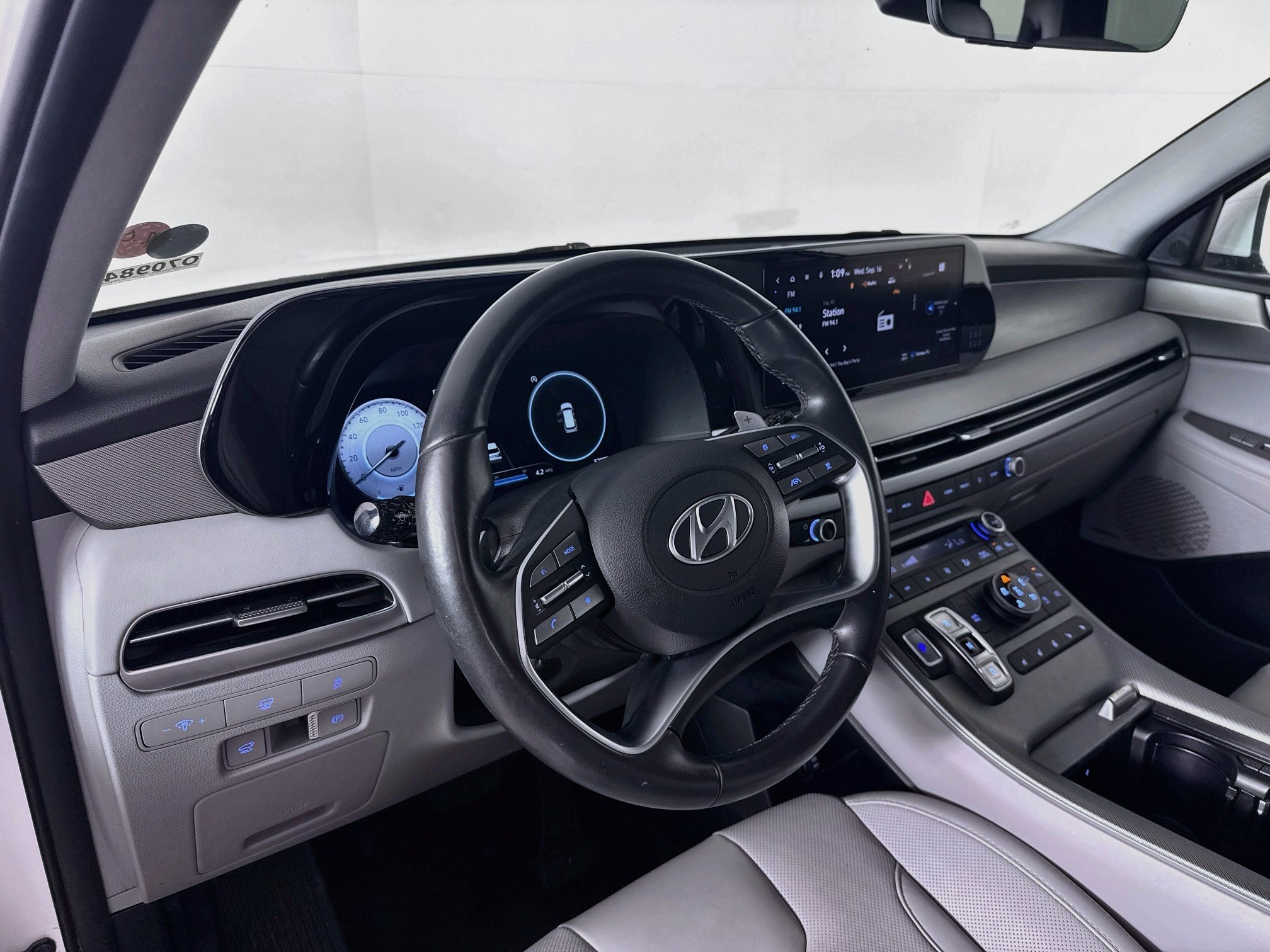 Used 2024 Hyundai Palisade SEL AWD/4WD image 8