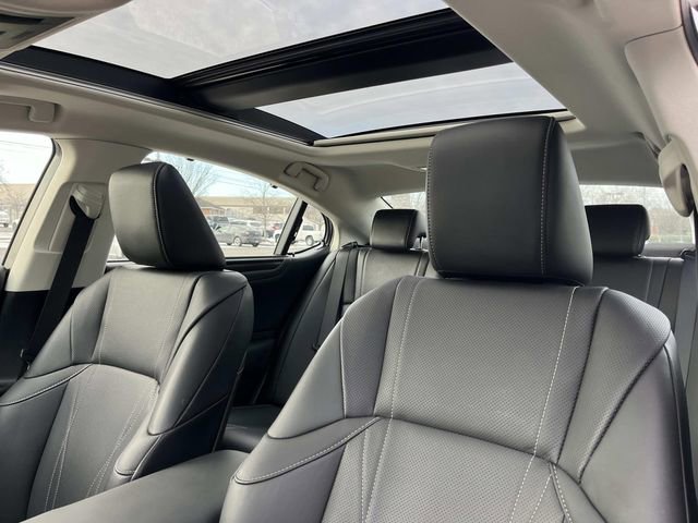 Certified 2024 Lexus ES 350 Ultra Luxury w/ Accessory Package (Z2) image 34