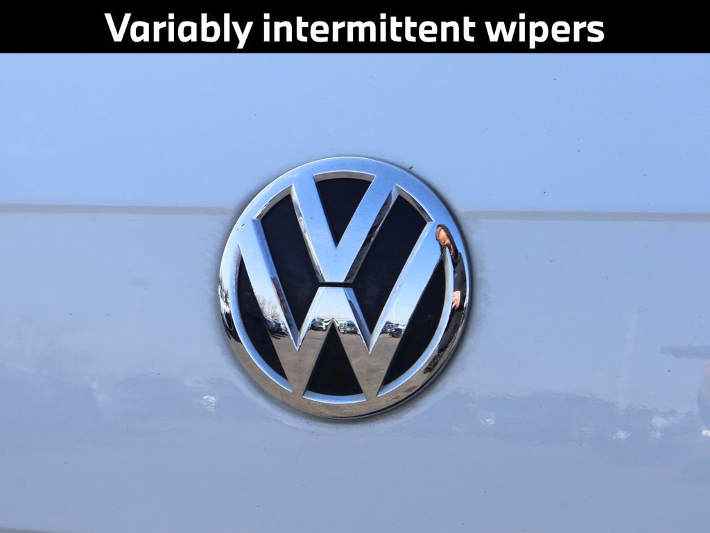 Used 2020 Volkswagen Tiguan S image 19