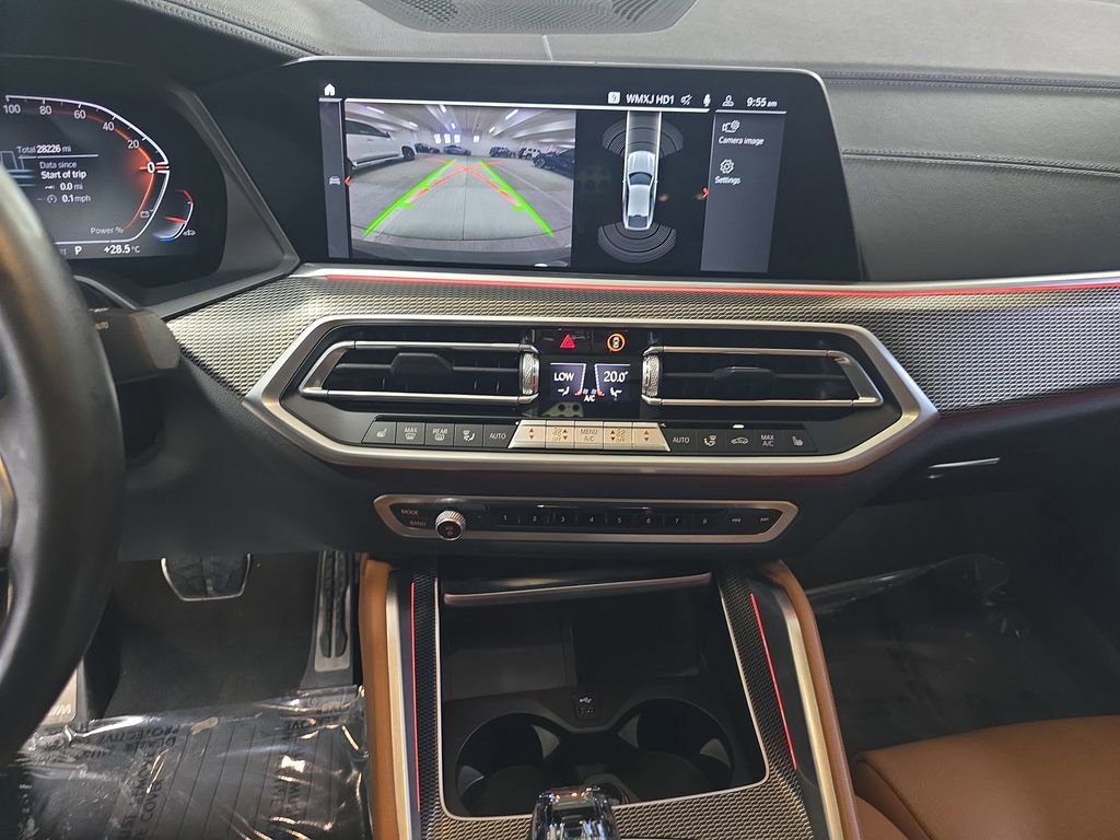 Used 2022 BMW X6 xDrive40i w/ Executive Package AWD/4WD image 23