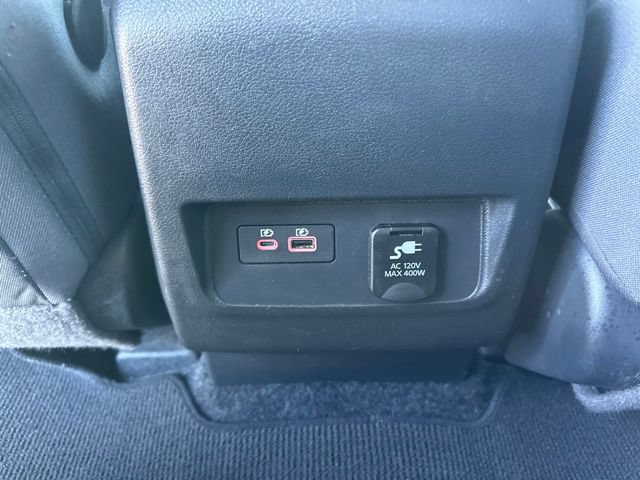 Used 2022 Nissan Frontier SV AWD/4WD image 23