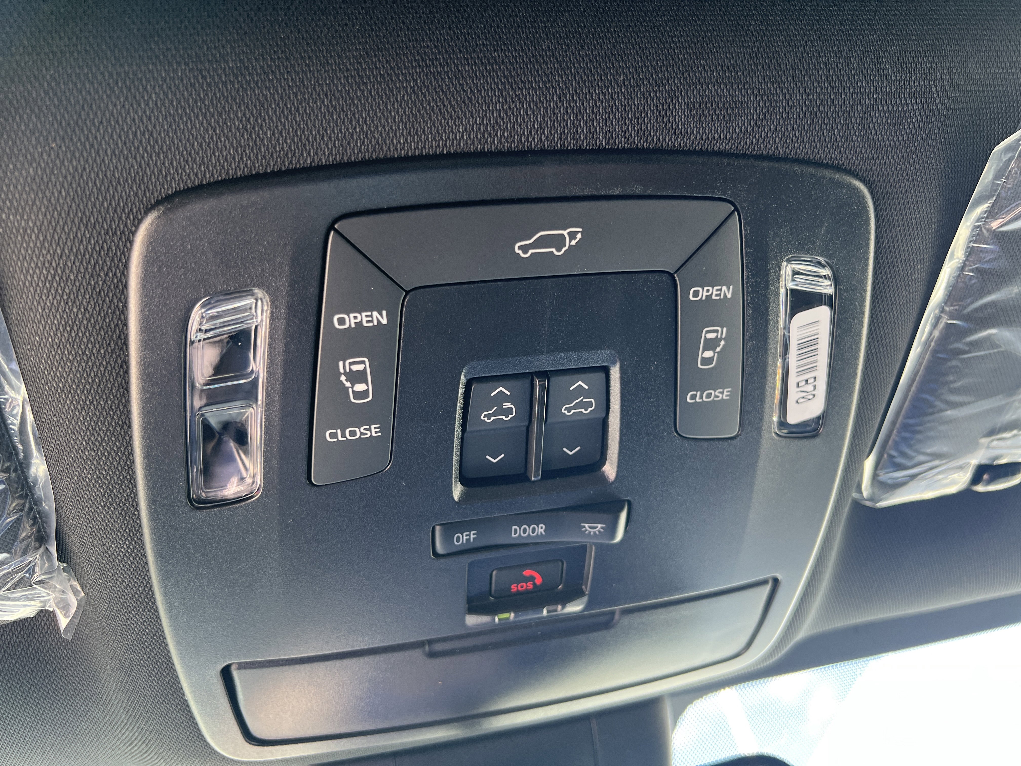 New 2026 Toyota Sienna XLE Woodland Edition image 25