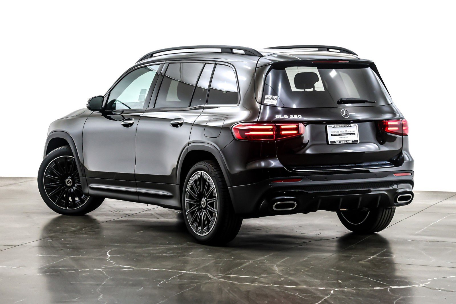 New 2026 Mercedes-Benz GLB 250 image 12