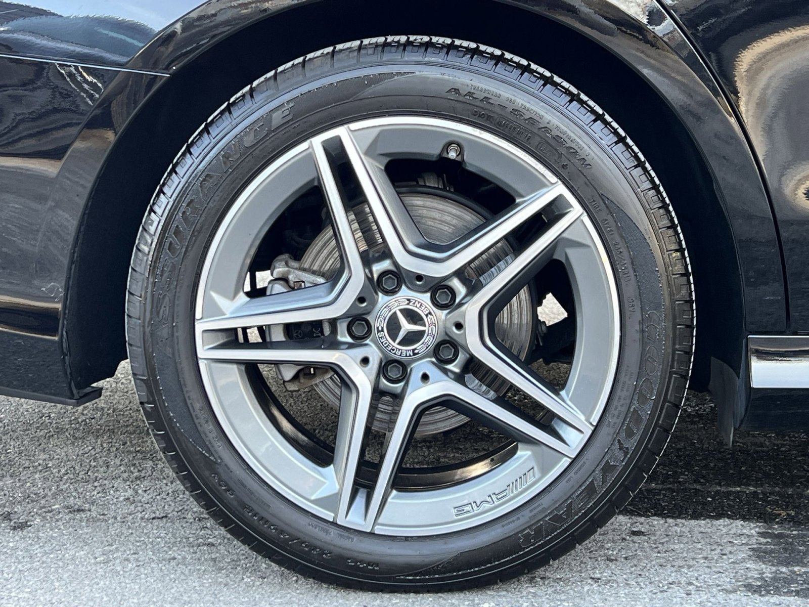 Certified 2021 Mercedes-Benz E 350 4MATIC Sedan w/ Premium Package image 10