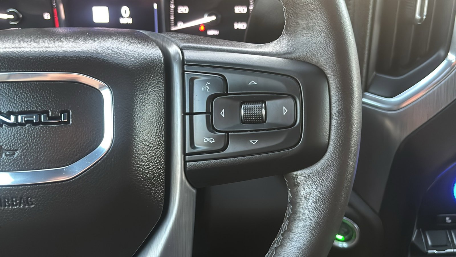 Used 2022 GMC Sierra 2500 Denali image 21