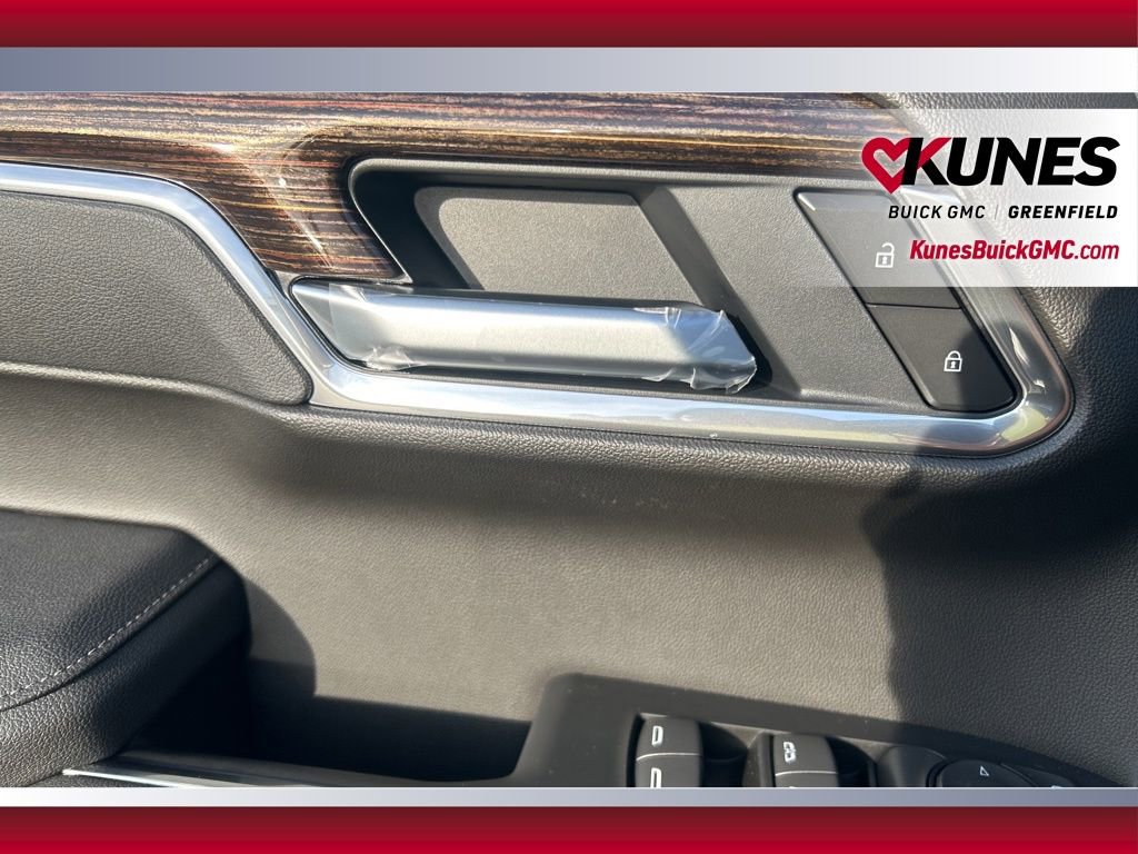 New 2026 GMC Sierra 1500 SLE image 17