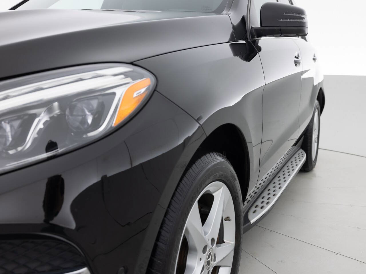 Used 2019 Mercedes-Benz GLE 400 4MATIC image 12