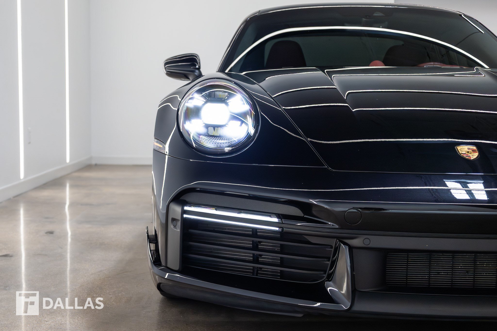 Used 2022 Porsche 911 Turbo S AWD/4WD image 8
